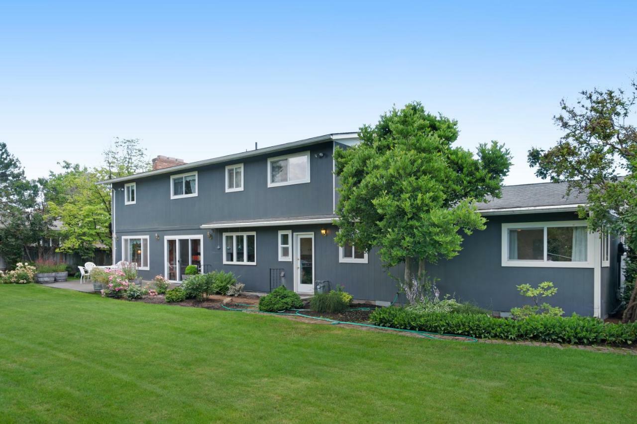 Highland Park House *
